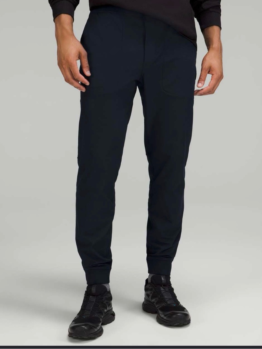Lululemon ABC Skinny Jogger Warpstreme
True Navy size Large